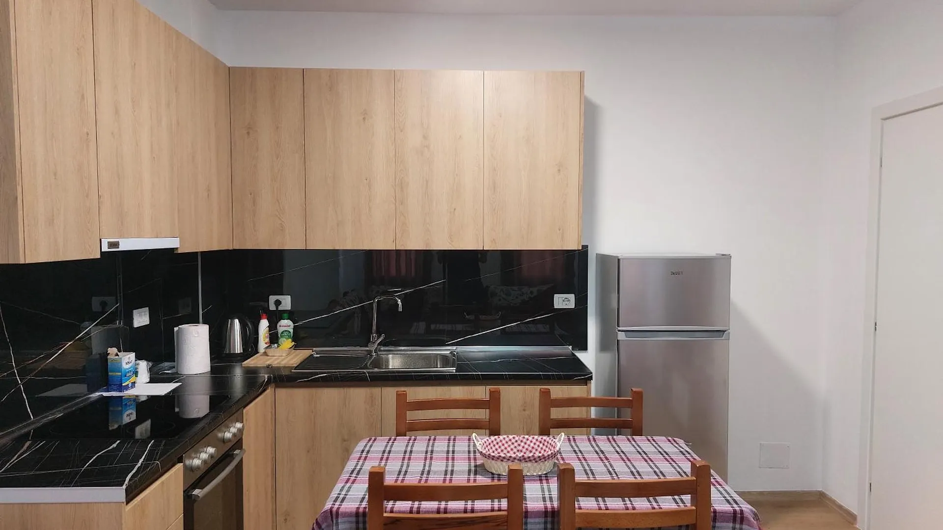 Casa Facile Apartment Tirana 0*,  Albania