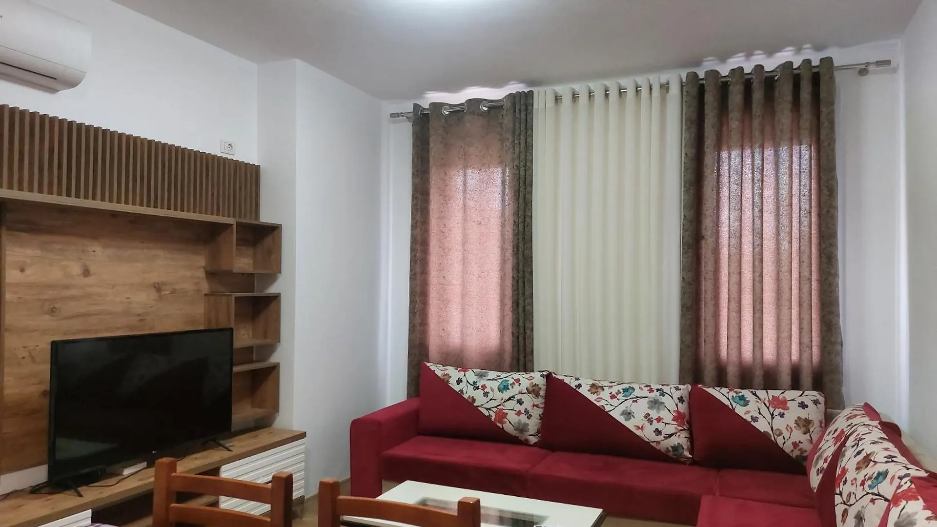 Casa Facile Lägenhet Tirana